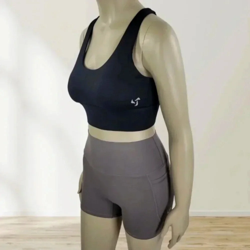 Pedigree eMPWR Women’s Strapback Sports Bra | High Support | Evo-Dry™ (black) - Picture 3 of 9